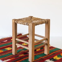كرسي عربي مصنوع يدويا من الخيوط الطبيعية - حلفا