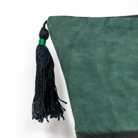غطاء وسادة مطرز مع شراشيب - عدة ألوان وأشكال - أخضر