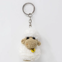 ميدالية مفاتيح كروشيه على شكل خروف - أبيض