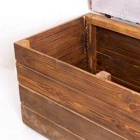 صندوق خشب طبيعي بغطاء ملون