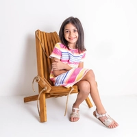 كرسي خشب طبيعي قابل للطي للأطفال