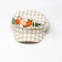 Women Newsboy Cap with Flowers Embroidery