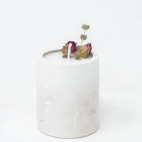 Cylindrical Concrete Candle - Lavender 