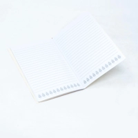 دفتر ملاحظات - تصميم الثوب - خمري - صفحات مخططة