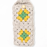محفظة موبايل محبوكة يدويا من الكروشيه - بيج وأخضر وأصفر