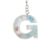 Resin Keychain with Dried Flowers in the Shape of the Letter G