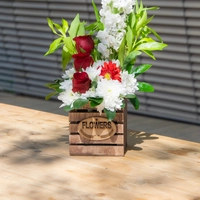 Elegant Flower Bouquet - Red and White Flowers