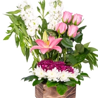 Elegant Flower Bouquet - Pink and White Flowers