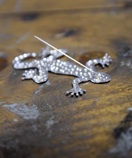 Silver Brooch: Gecko