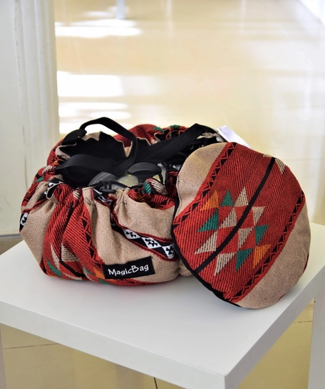 Cooking Bag in Green and Red Bedouin Patterns, Medium
