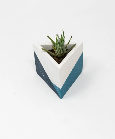 Triangle Plant Pot - Shades of Blue