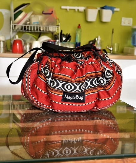  Cooking Bag in Red and Black - Multi Size - Small