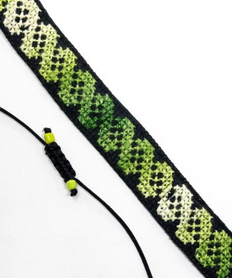 Zigzag Chain Embroidery Bracelet - Multiple Colors - Green