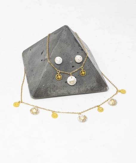 Italian Gold Plated Accessory Set with White and Gold Concrete Charms