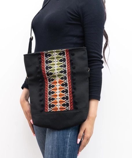 Crossbody Bag with Colorful Embroidery Patterns - Beige