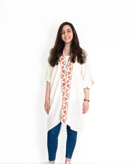 Free Size Roses Motif Bisht