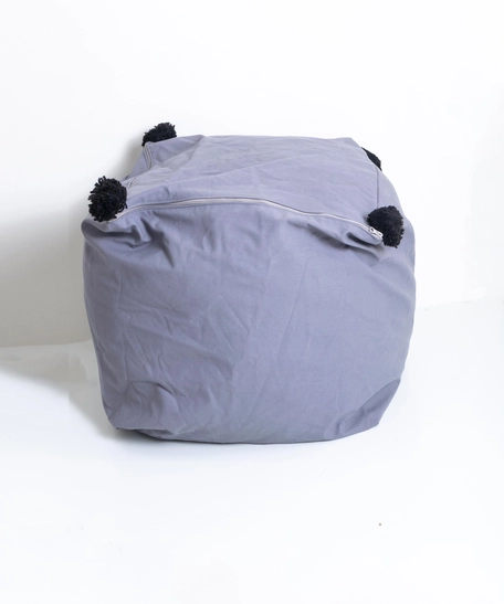 Handmade Cube-Shaped Seat Made of Recycled Wool for Exceptional Comfort - Brown