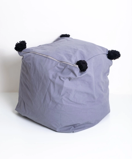 Handmade Cube-Shaped Seat Made of Recycled Wool for Exceptional Comfort - Brown