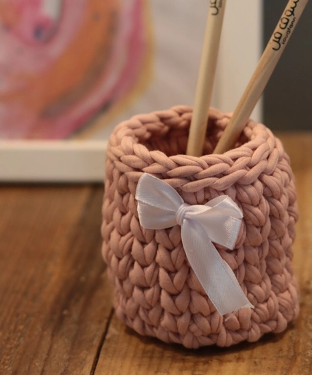 Pink Knitted Pen Holder