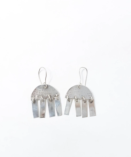 Silver Abstract Camel Earrings - Legs Without Stand