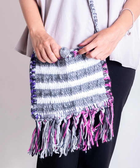 Crochet Crossbody Bag With Tassels