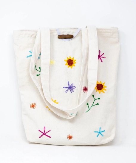 Etamine Embroidery Tote Bag