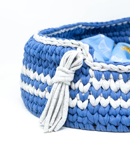 Open Crochet Cat Bed House - Blue & Gray