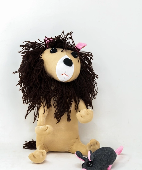 Lion and Mouse Stuffed Toys