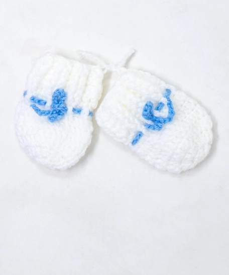 Crochet Baby Mittens - White and Blue