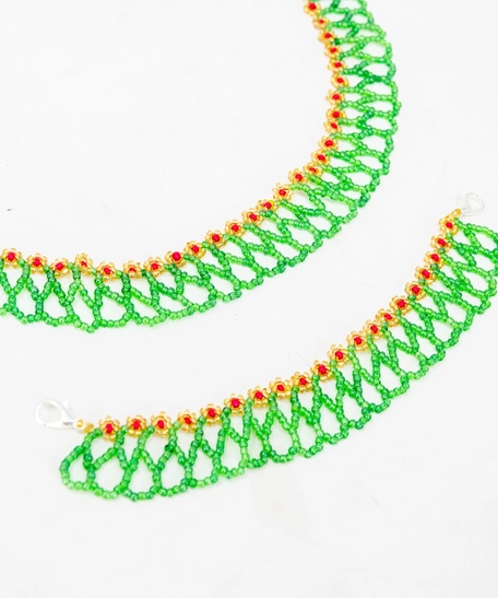 Set of Beaded Necklace and Bracelet - Green