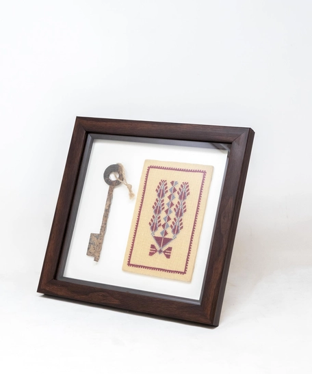 Embroidery Frame with a Key