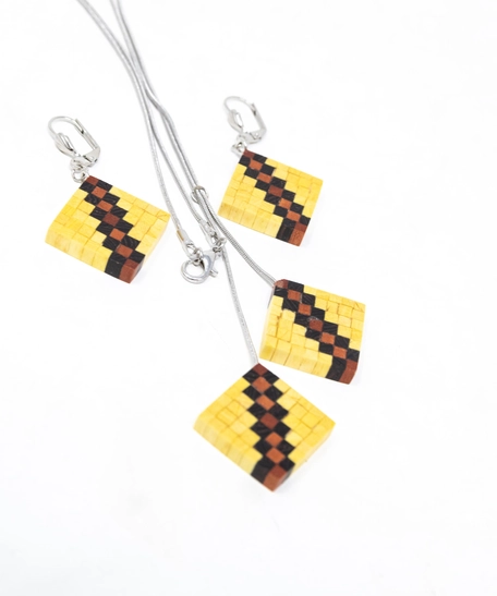 A Set of Wooden Necklace & Earrings - Multi Pattern - Pattern 5