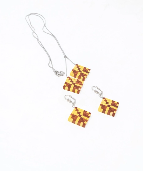 A Set of Wooden Necklace & Earrings - Multi Pattern - Pattern 5