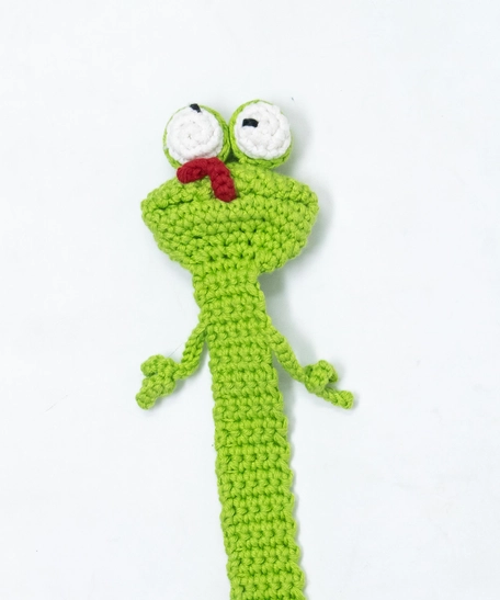 Crochet Lizard Bookmark