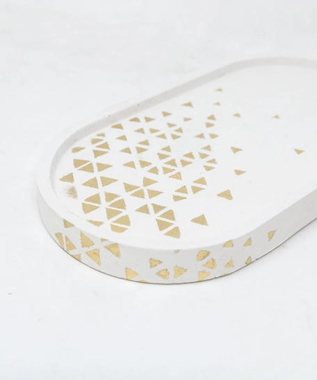 Elliptical Cement Coaster -White & Gold