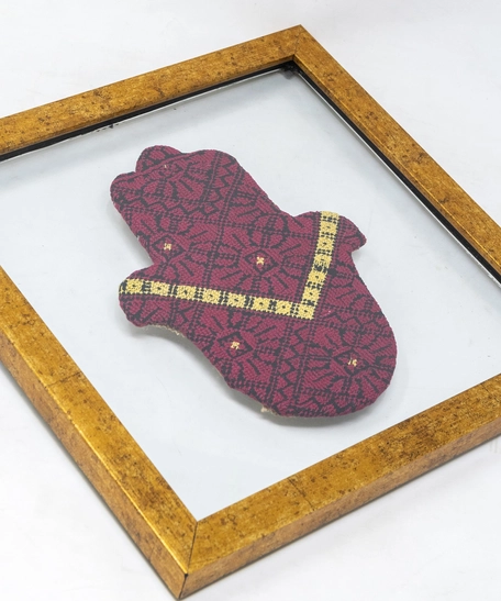 Golden Wooden Frame of Embroidered Palm Figure - Pattern 2