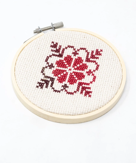 Embroidery Hoop Art  - Multiple Patterns - Pattern 1