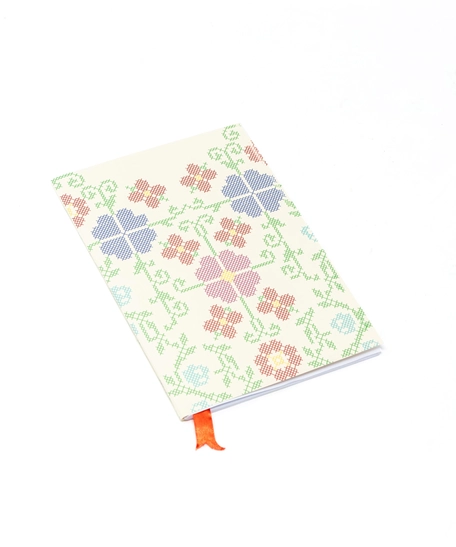 دفتر ملاحظات - تصميم الثوب - خمري - صفحات مخططة