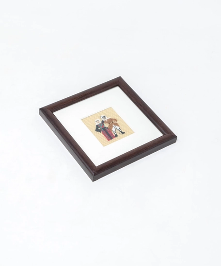 Embroidery Painting with a Square Wooden Frame - Man & Woman in Traditional Outfits