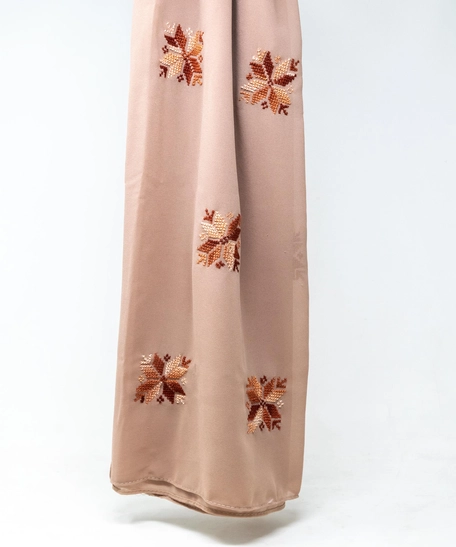 Women's georgette scarf decorated with hand embroidery of floral patterns | Georgette Hijab - Light Pink