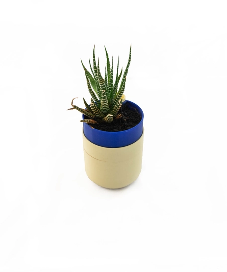 3D Printed Round Plant Pot - Multiple Designs - Navy Blue & Yellow