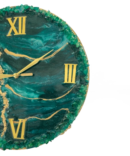 Resin Wood Wall Clock with Roman Numeral - Green & Gold