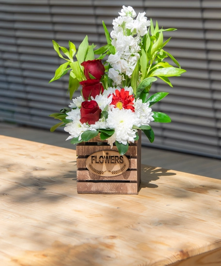 Elegant Flower Bouquet - Red and White Flowers