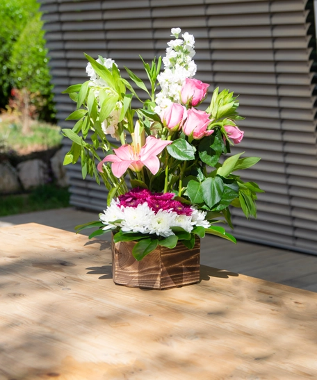 Elegant Flower Bouquet - Pink and White Flowers