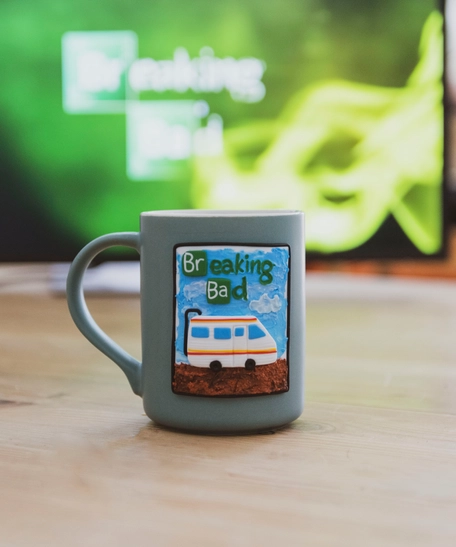 Larg Gray Coffee Mug Adorned with a 3D Design Inspired from "Breaking Bad" Series