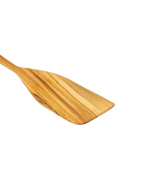 The Perfect Companion for Your Kitchen: A Wooden Spatula for Flipping Food