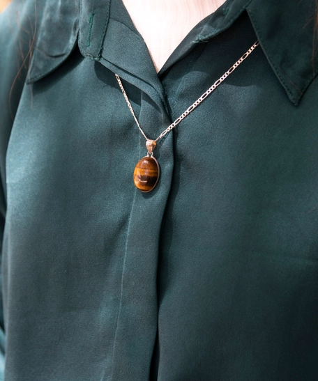 Silver 925 Necklace with A Brown Agate Pendant 