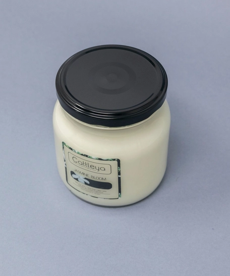 Jasmine Bloom Soy Candle - Large Size 500 Gram