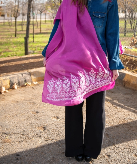 Fuchsia Shawl Decorated with White Peasant Embroidery