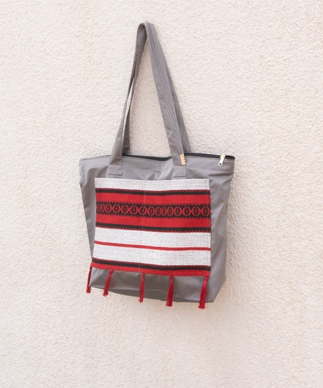 Gray Shopping Bag with Red Bedouin Design - Sadu Fabric